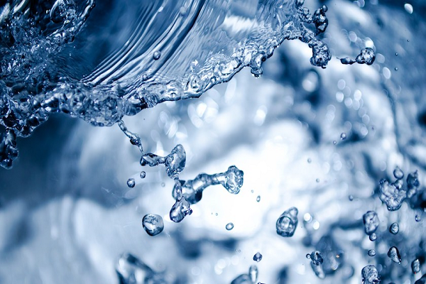 Wirksamkeitsexperiment mit elektrolysiertem alkalischem Wasser