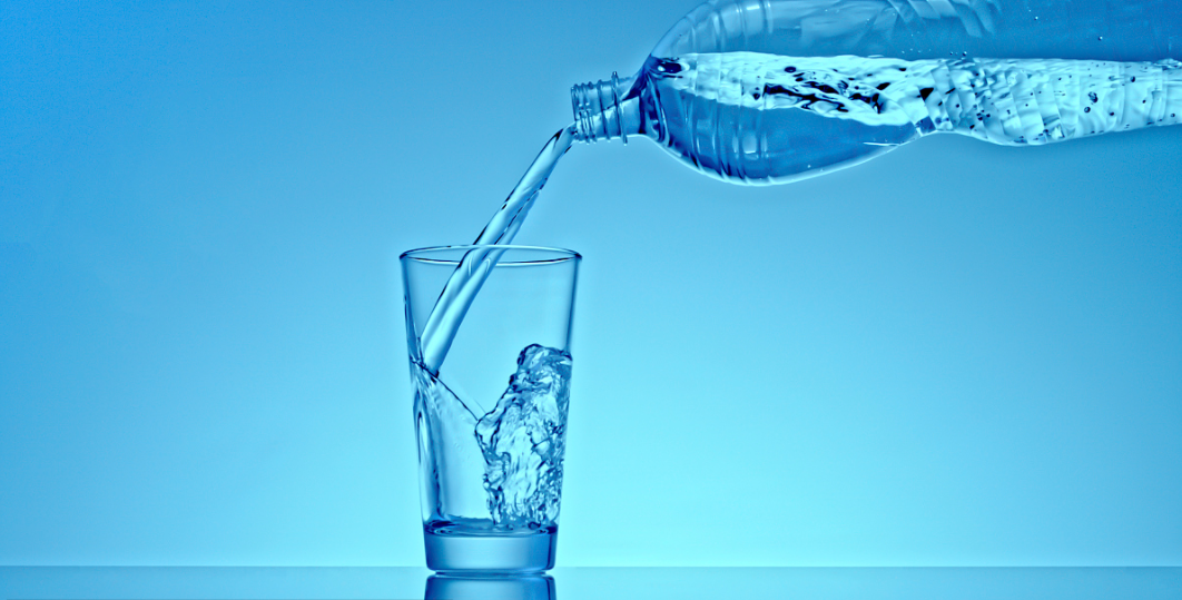 Eigenschaften und Vorteile von alkalischem ionisiertem Wasser
